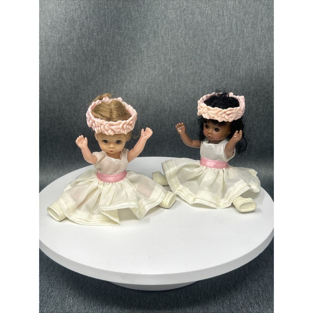 Madame Alexander Flower Girl Dolls 2pc Matching Dresses Headbands Sleep Eyes - Picture 8 of 8